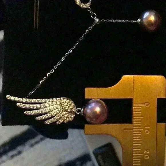 Custom Made Genuine Pearl Jewelry Set - Picture 13 of 17